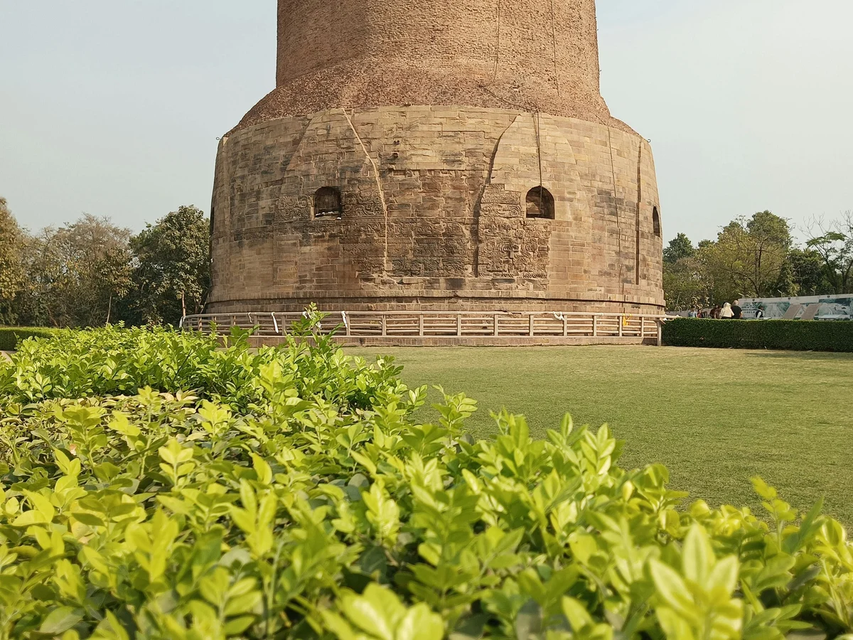 Dhamek Stupa in Sarnath, Varanasi, India