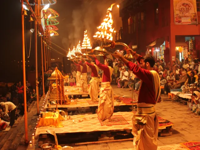 Evening Ganga Aarti at Dashashwamedh Ghat