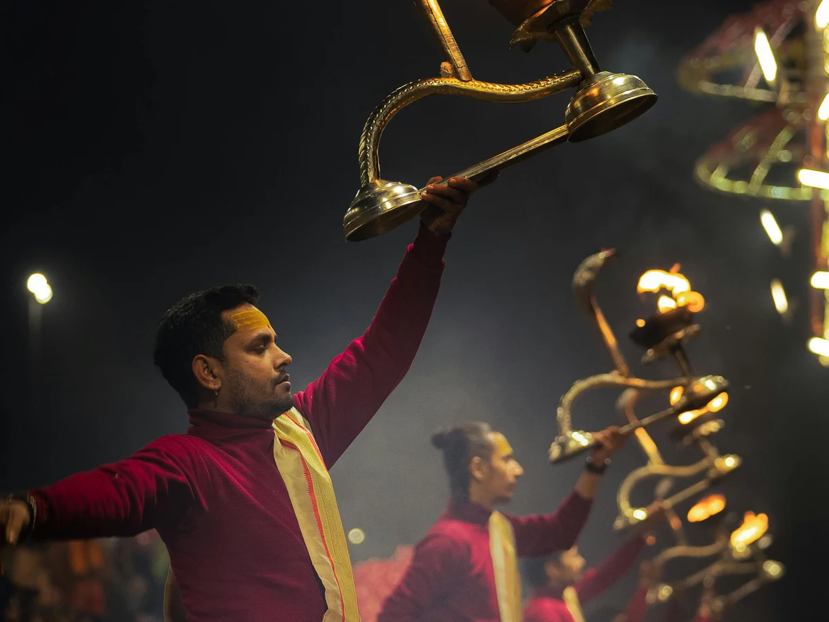 Ganga Aarti Ritual at Varanasi Ghat