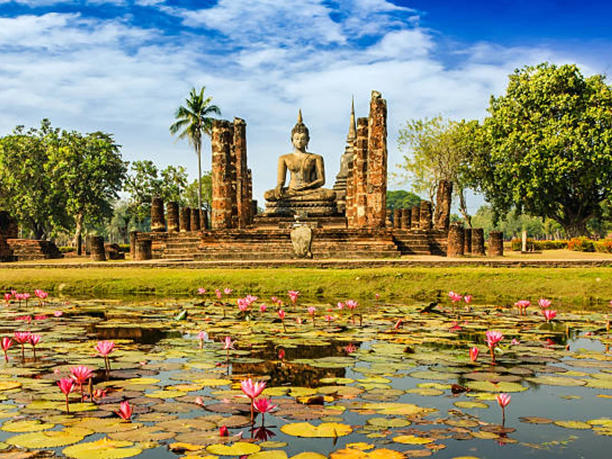 Buddha Statue at Wat Mahathat in Sukhothai