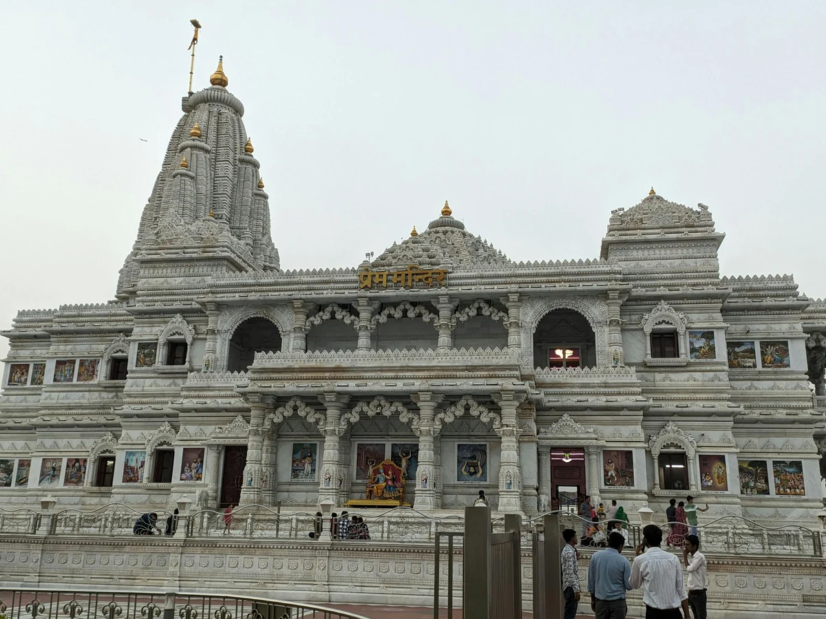Prem Mandir Mathura (2)