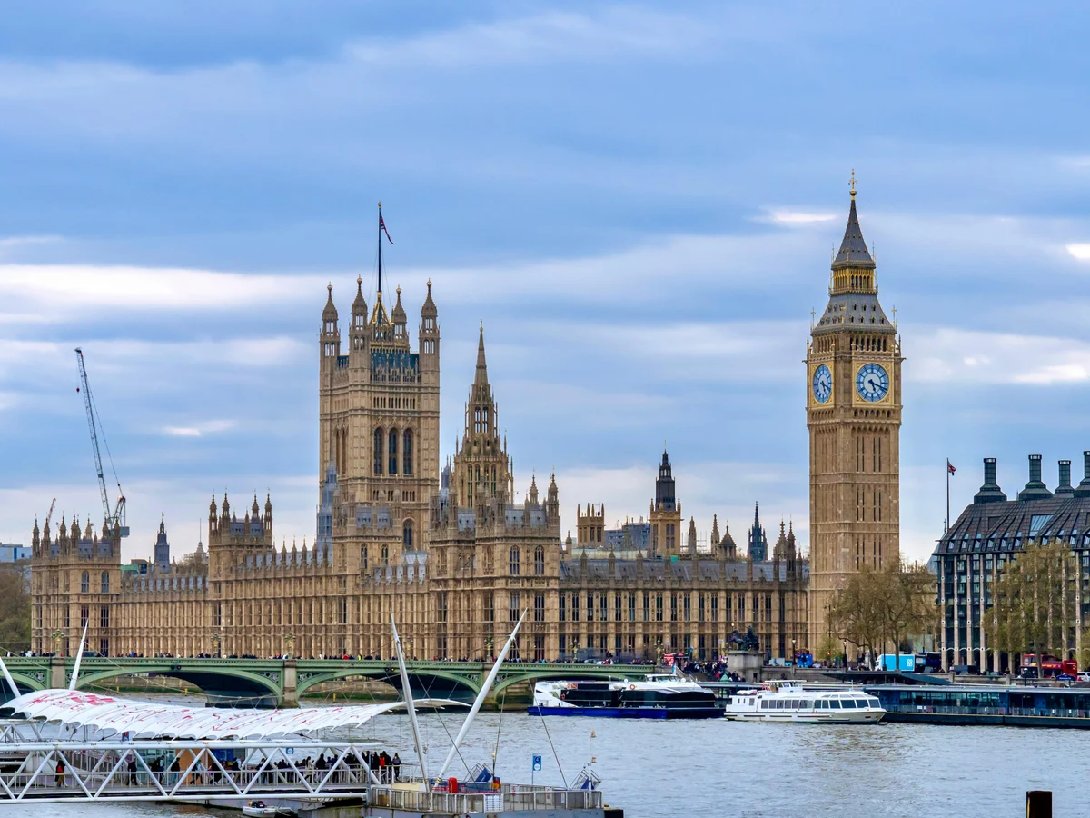 Big Ben and Houses of Parliament in London